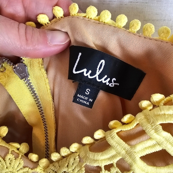 LULU'S Beauty and Lace Yellow Crochet Lace Mini Dress, sz Small - Picture 8 of 16